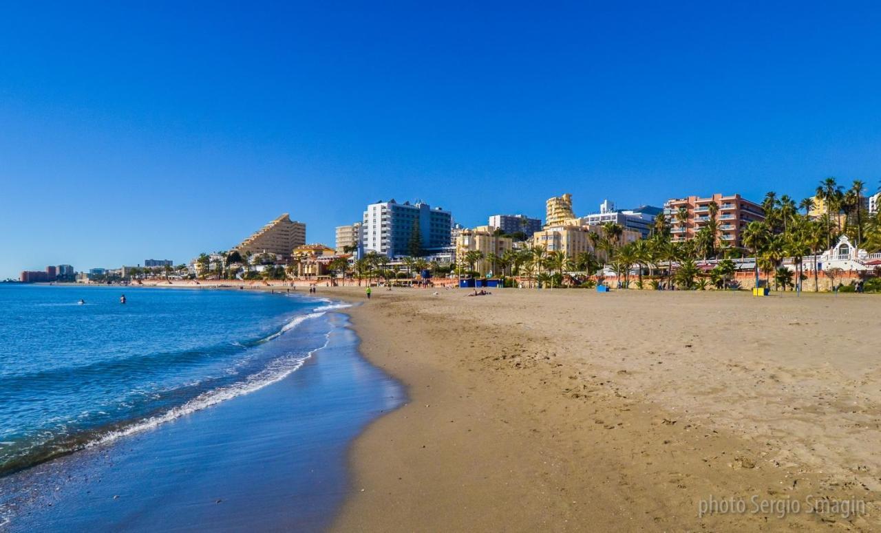 Pueblo Del Parque 2 - Soleada Terraza Con Jardin - Piscina Y Playa Lägenhet Benalmádena Exteriör bild